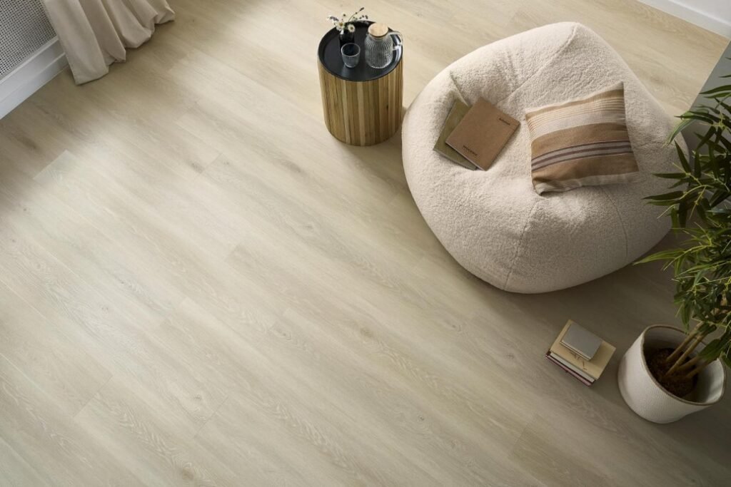 Arbiton Amaron Wood EIR Mattari Roble CAS221